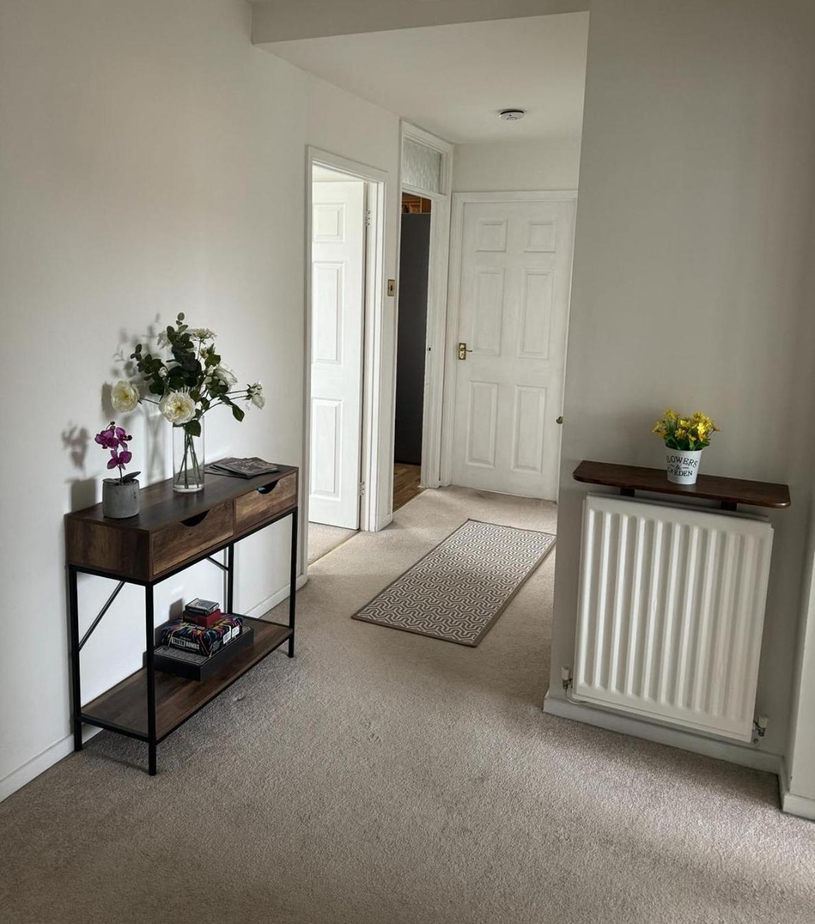 Stratford Upon Avon: 2 Bed Town Centre Apartment, Parking For One Car المظهر الخارجي الصورة