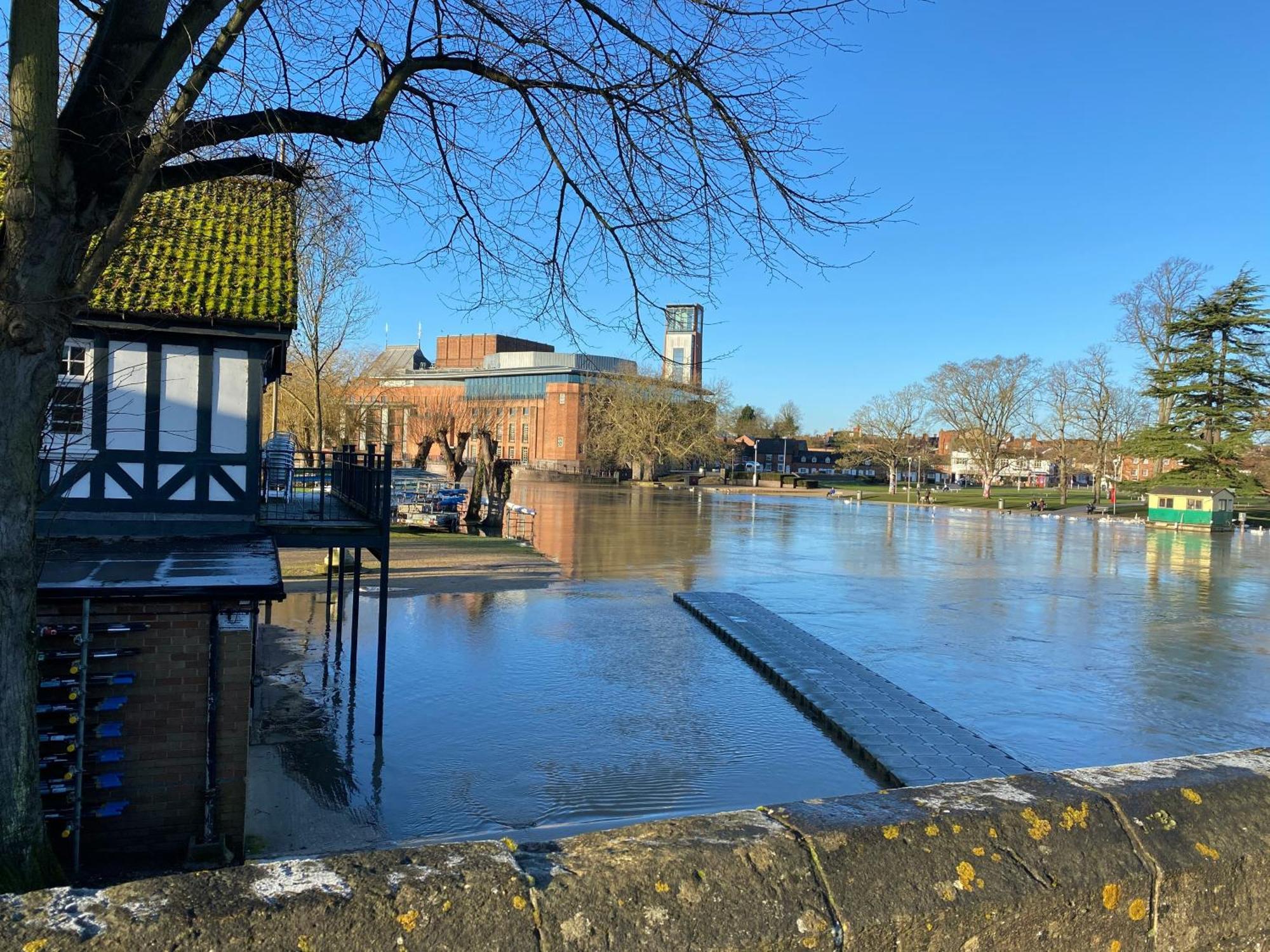 Stratford Upon Avon: 2 Bed Town Centre Apartment, Parking For One Car المظهر الخارجي الصورة
