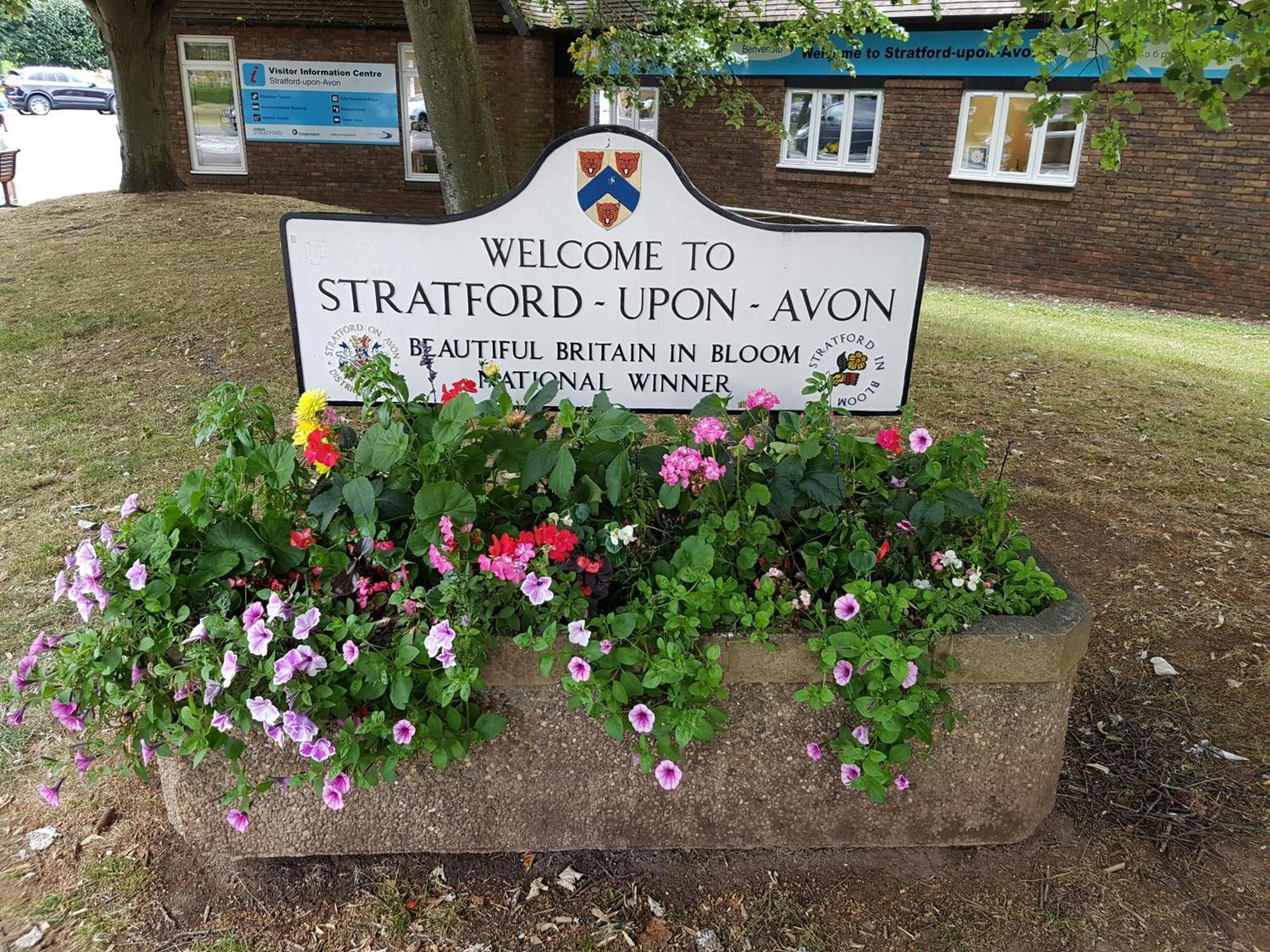 Stratford Upon Avon: 2 Bed Town Centre Apartment, Parking For One Car المظهر الخارجي الصورة